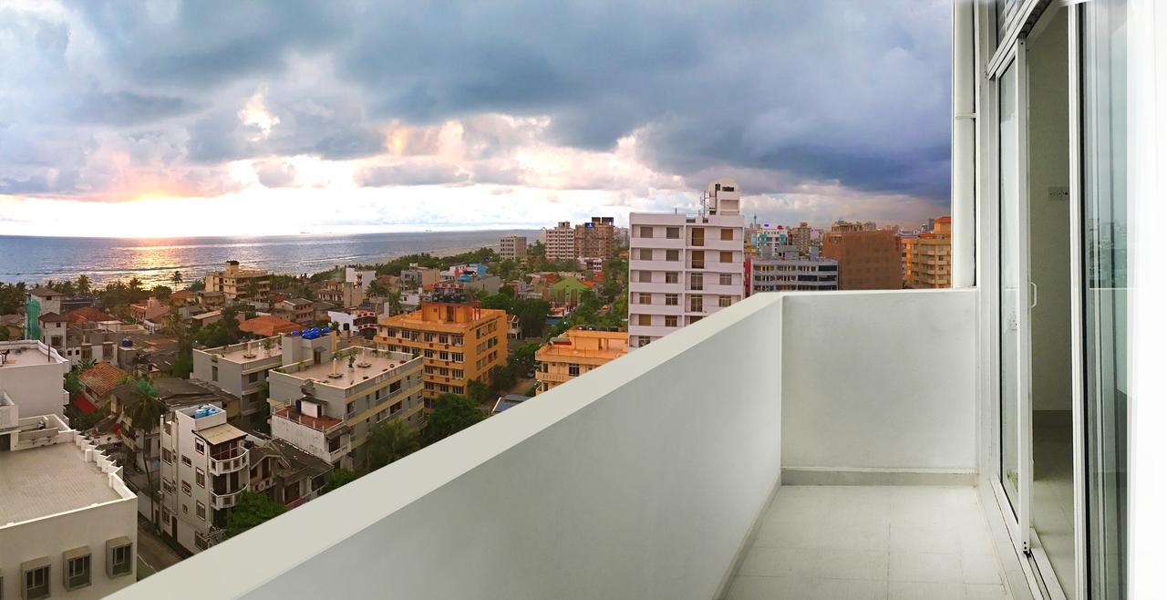City Tower, Luxury 2 Two Bed Seaview Apartment Colombo Dehiwala-Mount Lavinia Bagian luar foto