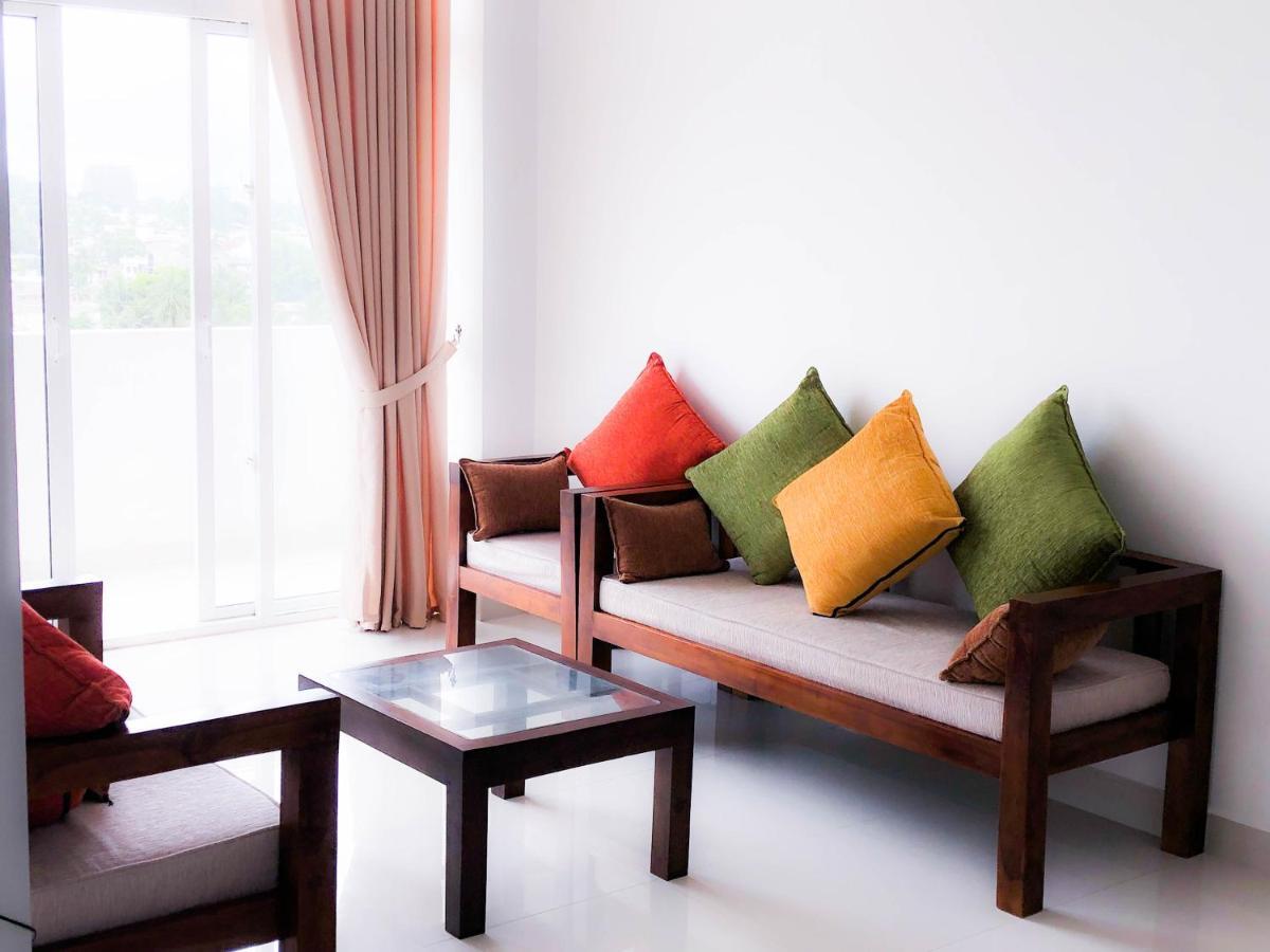 City Tower, Luxury 2 Two Bed Seaview Apartment Colombo Dehiwala-Mount Lavinia Bagian luar foto