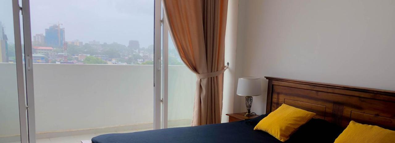 City Tower, Luxury 2 Two Bed Seaview Apartment Colombo Dehiwala-Mount Lavinia Bagian luar foto