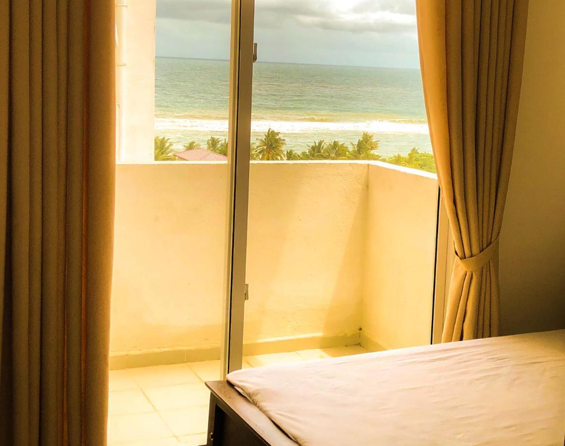 City Tower, Luxury 2 Two Bed Seaview Apartment Colombo Dehiwala-Mount Lavinia Bagian luar foto
