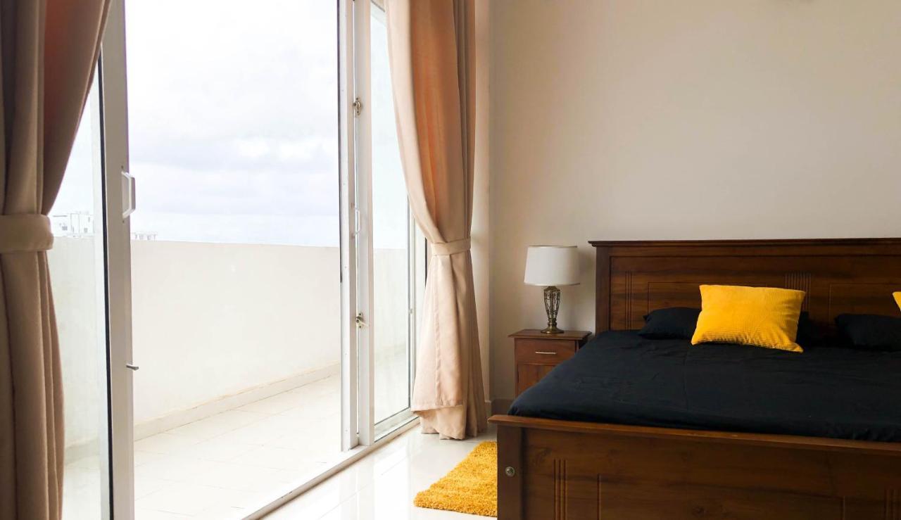 City Tower, Luxury 2 Two Bed Seaview Apartment Colombo Dehiwala-Mount Lavinia Bagian luar foto